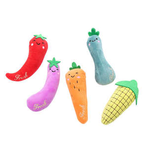 Ensemble de jouets à mâcher pour chien en peluche durable et mignon avec un design en forme de légumes - Product Image 1