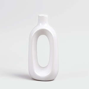 Jarrón de Cerámica Blanco Minimalista Hecho a Mano, Estilo Rústico y de Lujo Simple para Decoración del Hogar, para Mesa o Suelo - Product Image 1