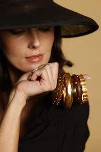 Bracelets en bois imperméables de style boutique élégant, bijoux faits à la main, bois naturel, collection de mode traditionnelle pour femmes, sur mesure - Product Image 3