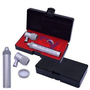 Ensemble d'instruments de diagnostic de la peau dermatologique PRO 2.5V LED Dermatoscope Instrument en plastique noir - Product Image 2