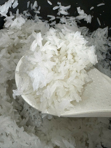 Riz blanc Basmati St25 de haute qualité en provenance du Vietnam, texture douce, parfumé, à grains longs, prix compétitif pour la vente en gros et la cuisine - Product Image 2