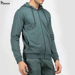 Sudadera con Capucha Personalizada de Algodón 80% Poliéster 20% Transpirable y Ecológica para Hombre con Diseño de Pedrería, Servicio OEM, Pakistán - Product Image 4