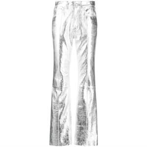 Zadig & Voltaire Pantalones metálicos de cintura alta Tono plateado Piel de cabra suave Pierna recta Pantalones de lujo de moda contemporánea - Product Image 2