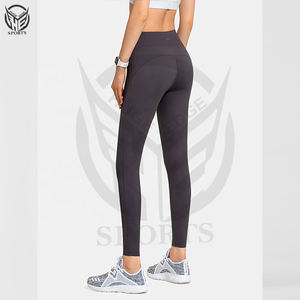 Leggings de punto de cintura alta para mujer con efecto levanta glúteos para entrenamiento, yoga, en varios colores. - Product Image 3