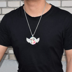 Foto personalizada con alas de Ángel, colgante de Hip Hop helado con diamantes de moissanita de corte redondo en oro sólido de 10kt - Product Image 4