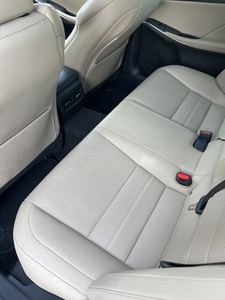 Lexus IS 350 RWD ปี 2020 สภาพดีเยี่ยม ราคาสุดคุ้ม พร้อมส่ง - Product Image 4