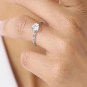 Bague en diamant de laboratoire de mariage 14K or blanc bijoux ronds F couleur VS1 clarté pour la fabrication de bijoux certifiés IGI - Product Image 5