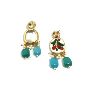 Ensemble de colliers à double rangée en ornement Kundan fait main pour femmes, base bleue/verte avec placage or, pour mariages, bijoux de mariée - Product Image 6
