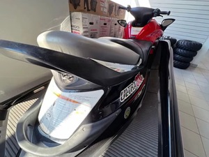 Subasta-Top Sale 2011 Kawassaki Jet-Ski Ultrra 300X 133 '4 tiempos, Jet Ski 4-Cylinder en venta - Product Image 2