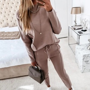 Conjunto de Dos Piezas para Mujer, Estilo Deportivo Dulce para Otoño/Invierno, Sudadera con Capucha de Manga Larga, Blusa Estampada Bordada y Pantalón - Product Image 3