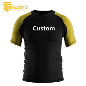 Nuevo diseño de ropa de compresión Rash Guard para mujeres tamaño adulto Slim Fit cómodo y transpirable Rash Guard y camisas personalizadas - Product Image 1