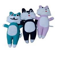 Fournisseur OEM d'animaux de compagnie, tissu doux en peluche en forme de chat, jouet pour animaux de compagnie avec sifflet à l'intérieur, jeu interactif professionnel Durable couinant