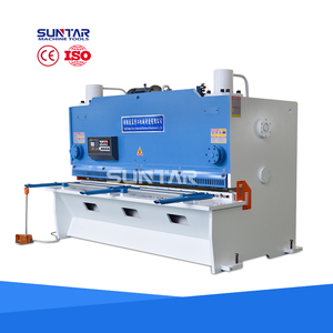 Machine de découpe à guillotine hydraulique CNC SUNTAY professionnelle 8*3200 - Product Image 1