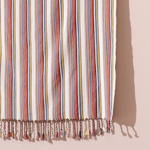 Toalla de Playa Turca con Rayas de Bazar, Multicolor, 100% Algodón Peshtemal - Product Image 6