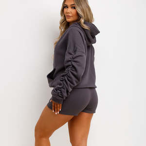 เสื้อฮู้ดแบบสวมหัวของผู้หญิงเสื้อมีฮู้ดแบบสวมหัวแขนเสื้อแบบรูดันยับได้สำหรับผู้หญิงในยิมและออกกำลังกาย - Product Image 1