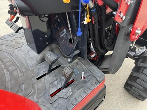 Tractor de Jardín 2025 2E.60 de 60HP con Motor Automático 4WD - Product Image 3