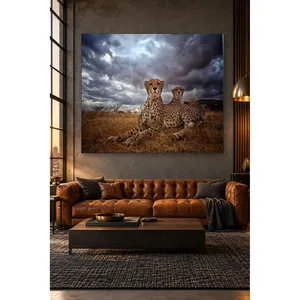 Impression sur toile Fida : Deux guépards sous un ciel agité - Product Image 1