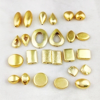 Perles et composants de bijoux en cuivre et laiton plaqué or brossé, de haute qualité, pour la création de bijoux DIY, catalogue de formes