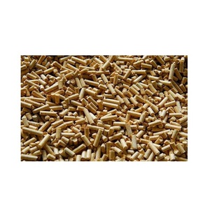 Pellets de madera personalizados envasados en bolsas de 15 kg con certificado EN PLUS A1. Pellets de madera de calidad, tamaño 6mm-8mm, a la venta. Empaque personalizado en bolsa. - Product Image 5
