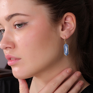 Boucles d'oreilles pendantes longues en opale bleue Dua faites à la main, plaquées or 18 carats, en laiton, pour femmes, tendance élégante, bijoux en pierres précieuses naturelles - Product Image 5