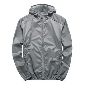 Cortavientos impermeable de nailon de alta calidad 2024, cuello alto cómodo, lluvia y nieve de invierno para hombres, hecho en Pakistán - Product Image 1