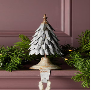 Porte-chaussettes étoile lumineuse en fil d'or, crochet décoratif en métal durable pour cheminée, disponible à prix de gros. - Product Image 4