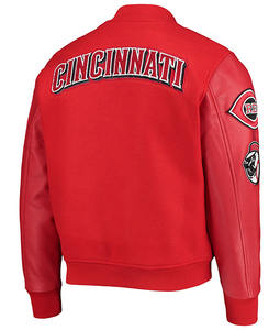 Veste de baseball Letterman Varsity rouge pour hommes avec broderie en chenille personnalisée manches en cuir d'hiver option de vente en gros pour hommes - Product Image 3