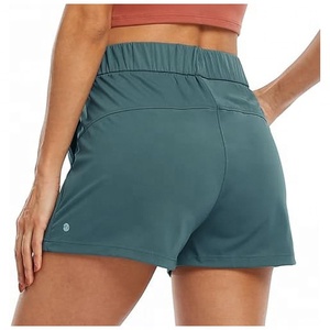 Shorts de course élégants pour femmes, alliant mode, confort et performance pour les femmes actives - Product Image 6