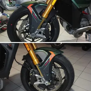Adesivi Protettivi per Parafango Moto Guzzi V100 Mandello 2022-2025 Compatibili con il Modello - Product Image 6
