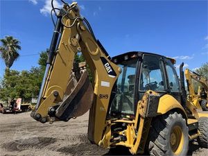 Bomba de Motor de 17.2kW para Cargadora Compacta 428F, Cargadora de Tractor, Alto Momento de Carga, Capacidad de la Cuchara de 500L, en Venta - Product Image 6