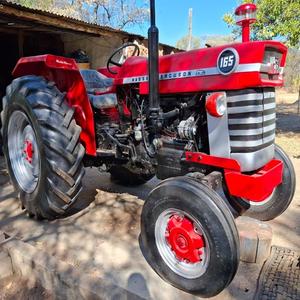 Compre Ahora: Tractor Massey Ferguson 165 de Excelente Rendimiento, Maquinaria Agrícola en Stock para Envío a Bajo Precio - Product Image 6