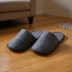 Pantoufles personnalisées en RPET pour des cadeaux promotionnels écologiques - Product Image 3