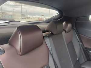 Toyota CH-R 2019 d'occasion, conduite à droite, en bon état - Product Image 3