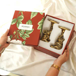 Ensemble cadeau de deux éléphants bébés, élégant accent décoratif pour la maison, collection artistique artisanale de qualité supérieure, affichage festif élégant - Product Image 1