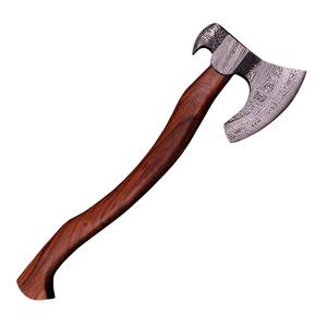 Hache de combat en acier Damas sur mesure de qualité supérieure, forgée à la main, hache de camping en plein air, hache de chasse, manche en bois de rose, fourreau - Product Image 1