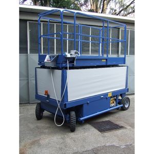 แพลตฟอร์มยกแบบกรรไกร รุ่น 106 ล้อยาง - Product Image 5