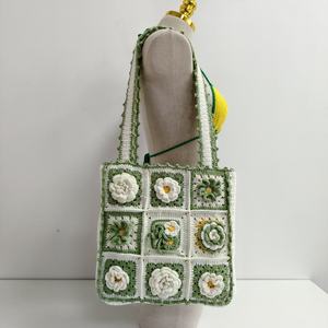 Bolso de Hombro de Ganchillo Hecho a Mano al por Mayor de Fábrica, con Bonito Patrón de Rosas - Product Image 6