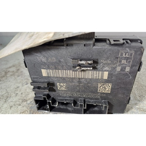 กระจกเซ็นทรัลไลน์ ออดี้ คิว 3 ซีรีส์ (F3B) 8W1959595D DADA (18>) - Product Image 2