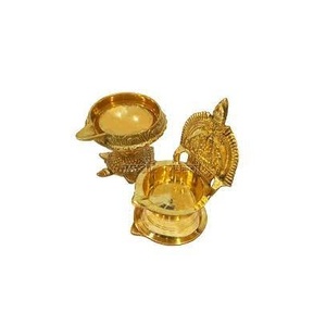 Latón Kuber Diya Venta al por mayor Aceite de latón indio Diya para Pooja Religioso Más vendido para el hogar y el templo Diseño moderno - Product Image 2