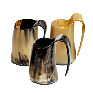 Taza de cerveza con cuerno de búfalo grabado 100% hecho a mano diseño personalizable hecho a mano moderno 200ml 1000ml capacidad mejor precio India - Product Image 3