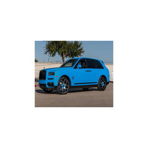 Rolls-Royce avec tapis de sol en laine d'agneau et revêtement en cuir premium. - Product Image 4