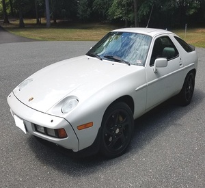 รถ Porsche 928 S ปี 1986 มือสอง สภาพดี ราคาคุ้มค่า - Product Image 1