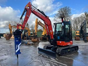 Livraison gratuite Mini pelle 2.5 tonnes CE EURO 5 EPA Kubota Engine Bagger Petite pelle sur chenilles 1 tonne 2 pelleteuses domestiques. - Product Image 6