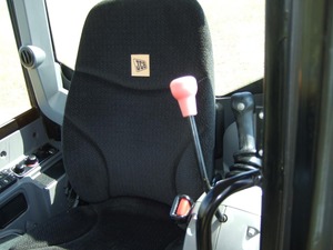 Miniexcavadora sobre orugas JCB 50Z-1 2022 con motor Yanmar Eaton Hydraulic & Yaskawa PLC, peso operativo de 15 toneladas para la construcción - Product Image 2