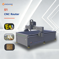 Machine de gravure CNC économique 1325 avec broche de 3,2 kW pour le travail du bois et la publicité