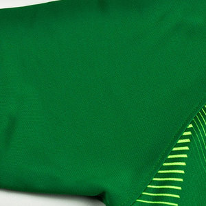 Uniforme de Fútbol Personalizado de Primera Calidad en Existencia, Uniforme de Fútbol de Alta Calidad, Uniforme de Fútbol en Oferta - Product Image 5