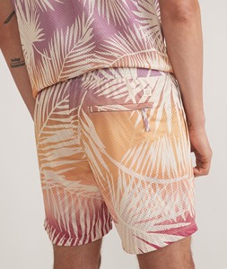 Pantalones cortos deportivos cómodos de malla de alta calidad, bolsillos laterales, patrón sólido de ventilación transpirable para correr, entrenamiento físico, ajuste suelto - Product Image 6
