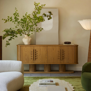 Buffet élégant en bois avec quatre portes, rangement intérieur spacieux pour le salon et la salle à manger - Product Image 6