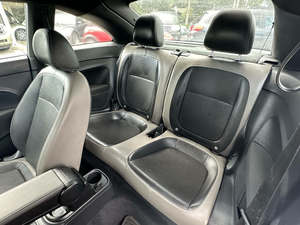 Volkswagen Beetle 1.8T Entry 2015 Listo Para Enviar - Product Image 5