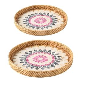 Bandeja de Servicio Redonda de Ratán con Acabado de Incrustaciones de Hueso para Hoteles, Cocina, Eventos y Comida Rápida - Product Image 1